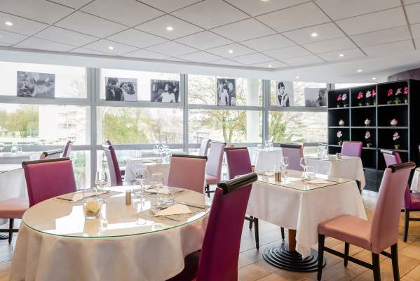 Chateaubriand 4* Parijs